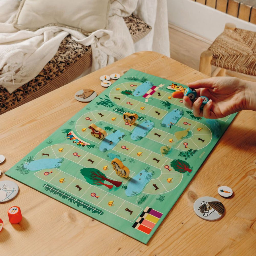 Djeco Games Caballo - A Horse Racing Board Game