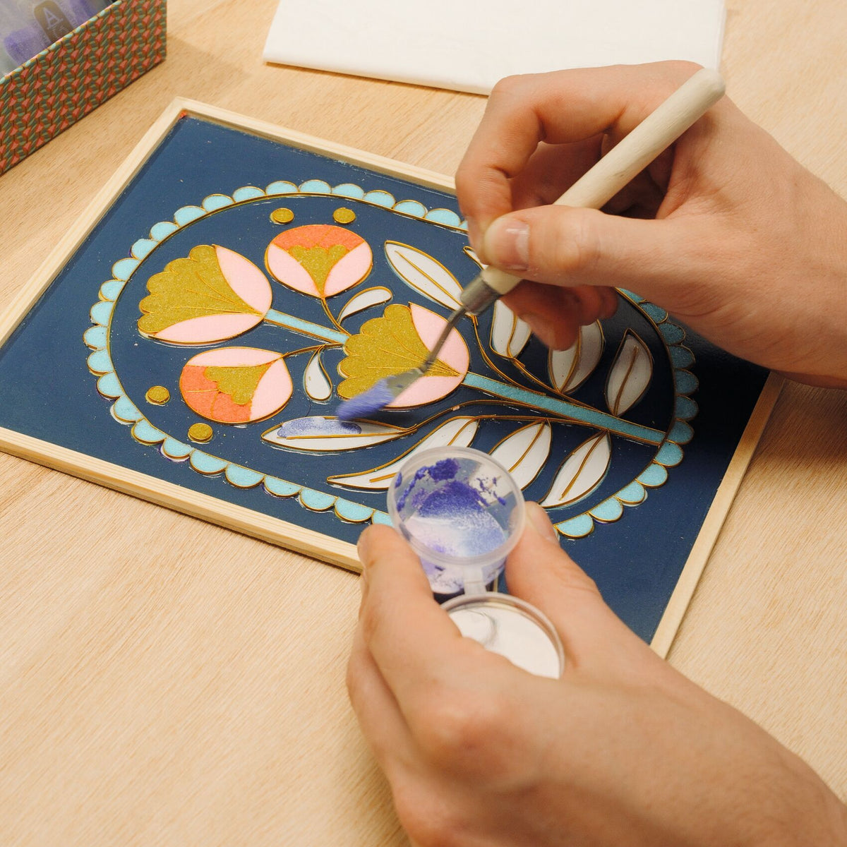 Djeco Atelier Grands Augustins - Workshop 96, Cloisonné sand painting GA10096