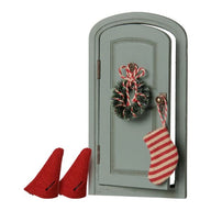 Maileg Christmas Door Set Mouse with red hats, wreath and stocking