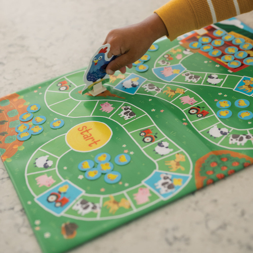 Peaceable Kingdom - Count Your Chickens Cooperative Game - Wonky Box