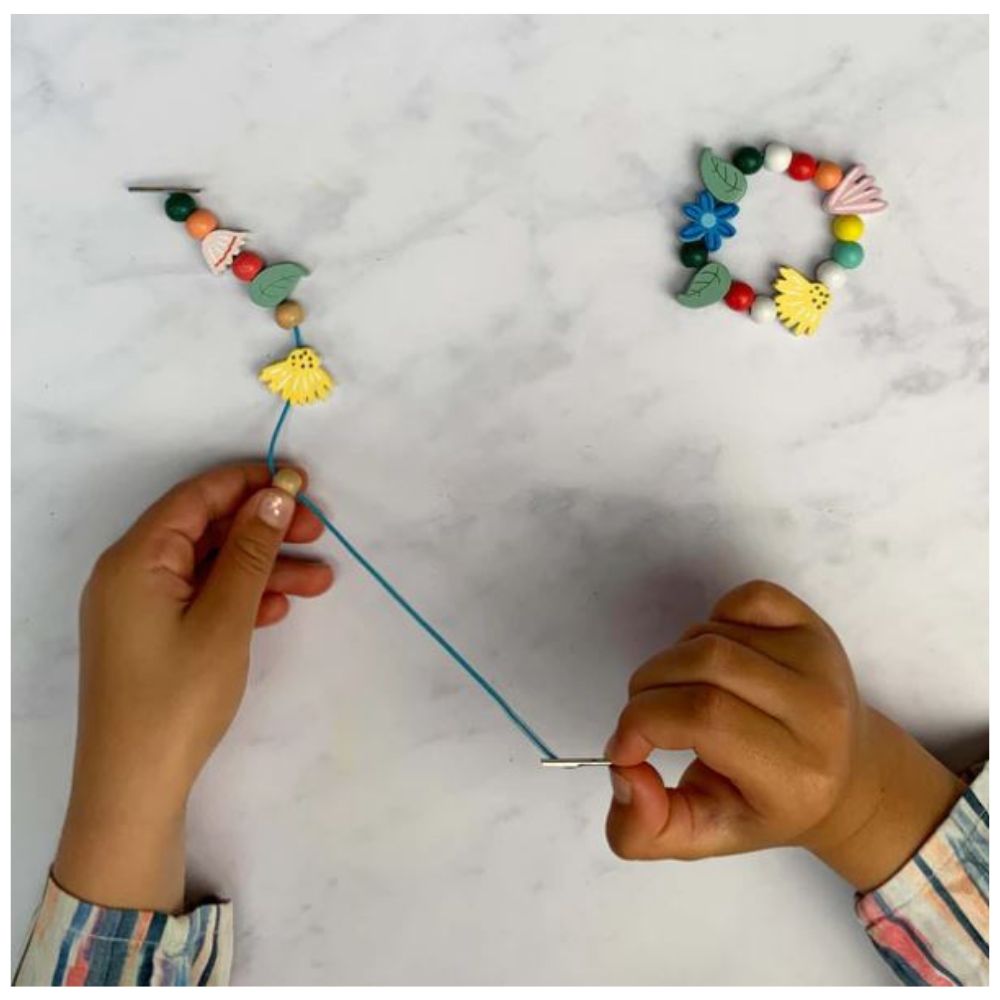 kids jewellery making kit